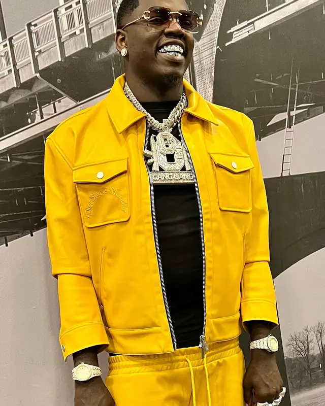 Big Boogie outfit in Diet Starts Monday and Jordan, 2024