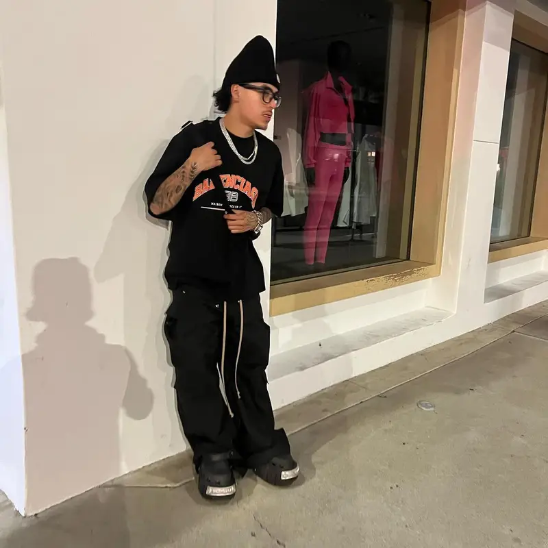 Suigeneris outfit in Balenciaga, Louis Vuitton, and Moncler, 2024