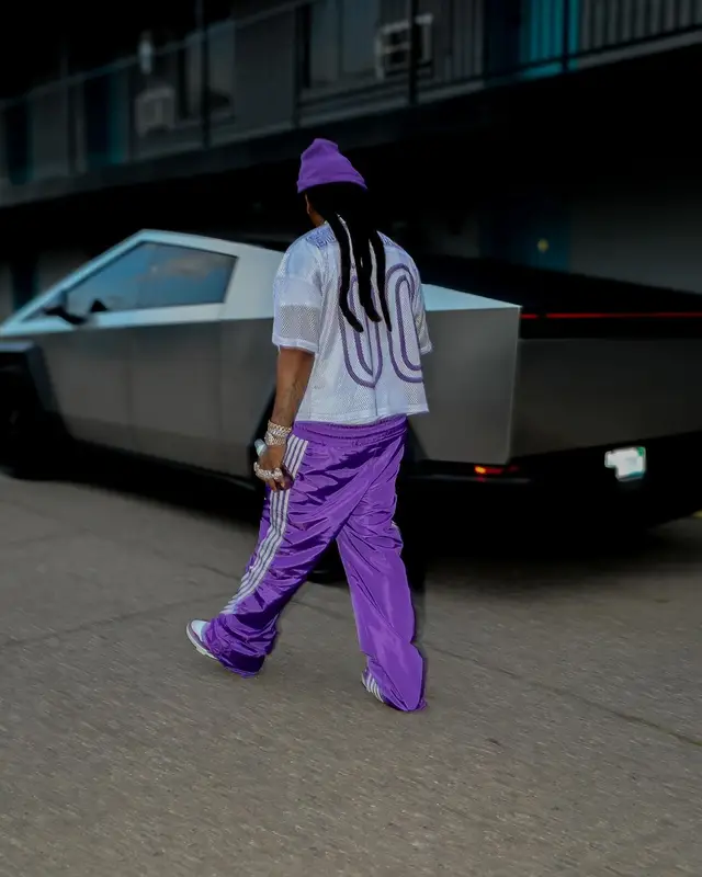 Icewear Vezzo outfit in Life Of Sin and Louis Vuitton, 2024