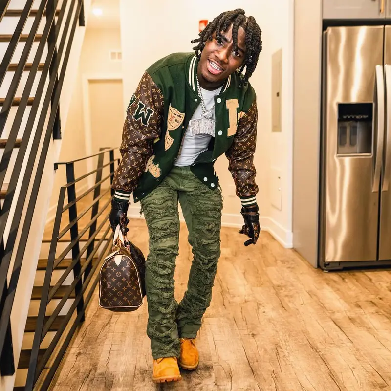 2Rare outfit in Lone Dabiri, Timberland, and Louis Vuitton, 2024