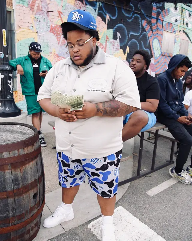 1Up Tee outfit in Nike, Supreme, and Hanes, 2024