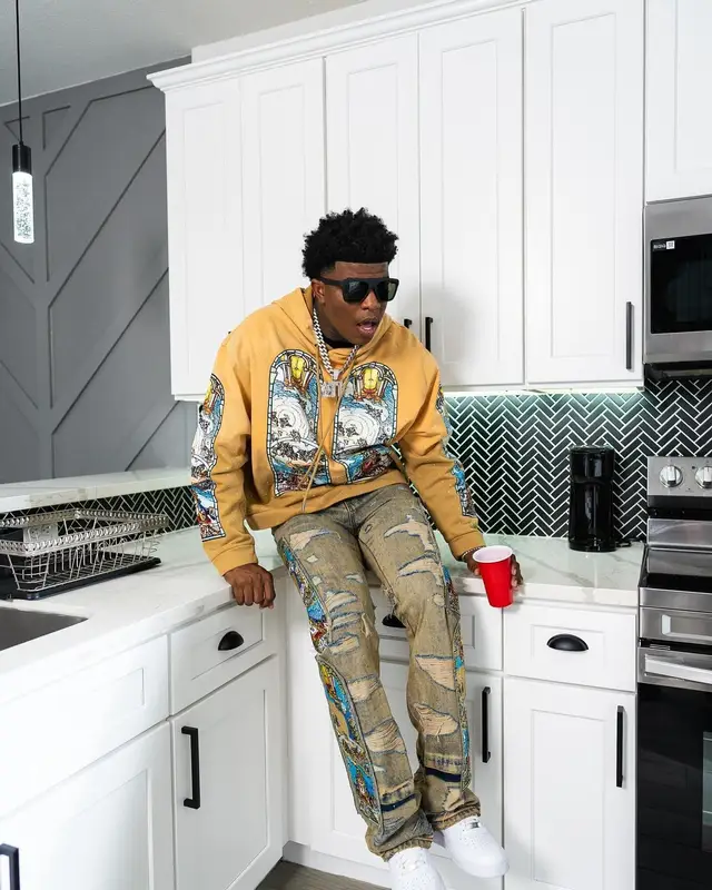 Yungeen Ace outfit in Who Decides War and Nike, 2024