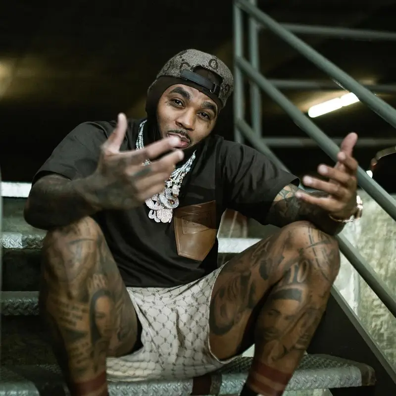 Kevin Gates outfit in Dolce & Gabbana, Alo Yoga, and Gucci, 2024