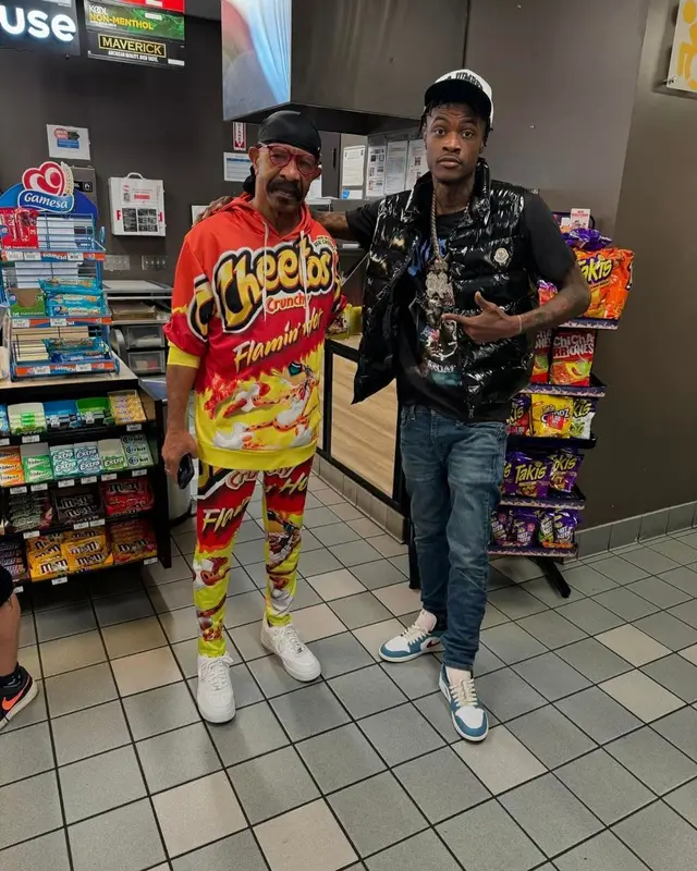 Dennis Graham outfit in Amazon and Nike, 2024