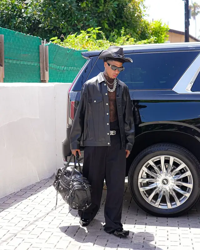 NLE Choppa outfit in Balenciaga and Vintage, 2024