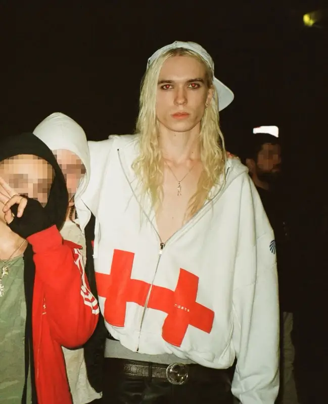 2hollis outfit in Rick Owens, Gucci, and Jordan, 2024