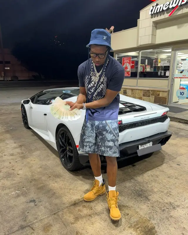 Rob49 outfit in Timberland and Louis Vuitton, 2024
