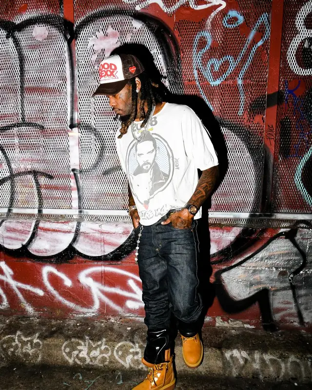 Offset outfit in Maison Margiela, Audemars Piguet, and Chrome Hearts, 2024