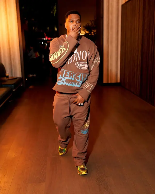 Fridayy outfit in Honor The Gift, The Incorporated, and Off-White, 2024