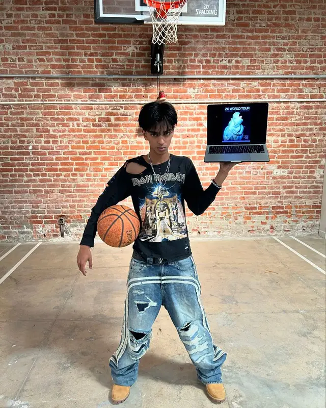 Yung Fazo outfit in Vintage, Timberland, and Louis Vuitton, 2024