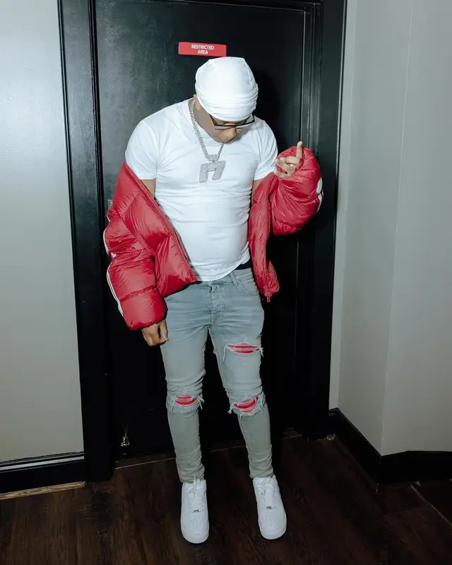 VonOff1700 outfit in Amiri, Supreme, and Hanes, 2024