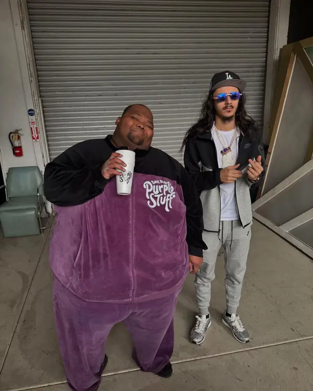 Dave Blunts outfit in Dave Blunts Merch, 2024
