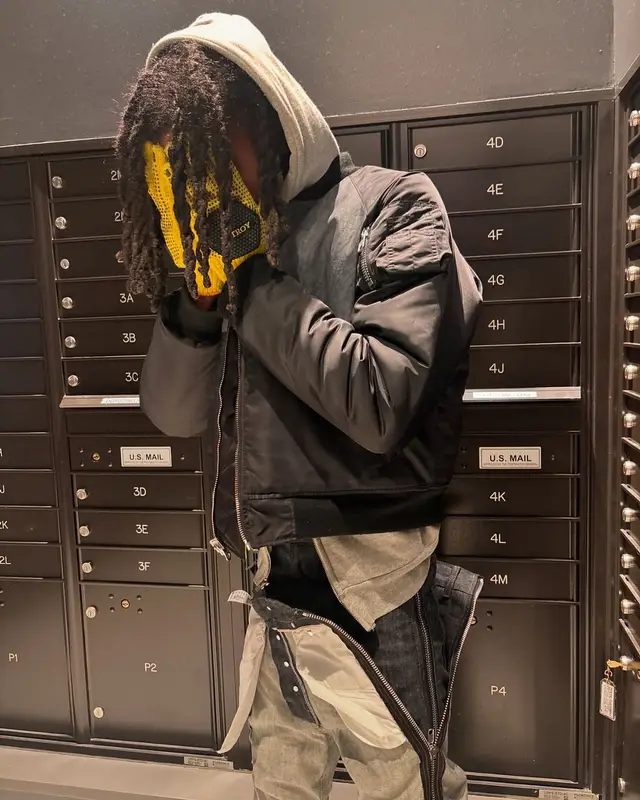Yung Kayo outfit in Bstroy and Off-White, 2025