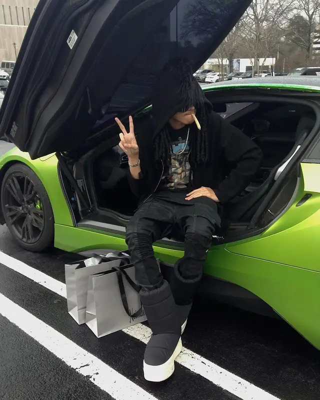 che outfit in Helmut Lang and Rick Owens, 2025
