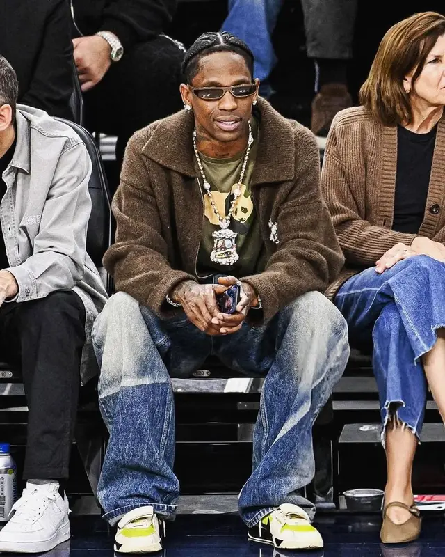 Travis Scott outfit in The Elder Statesman, Vintage, and Rick Owens, 2025