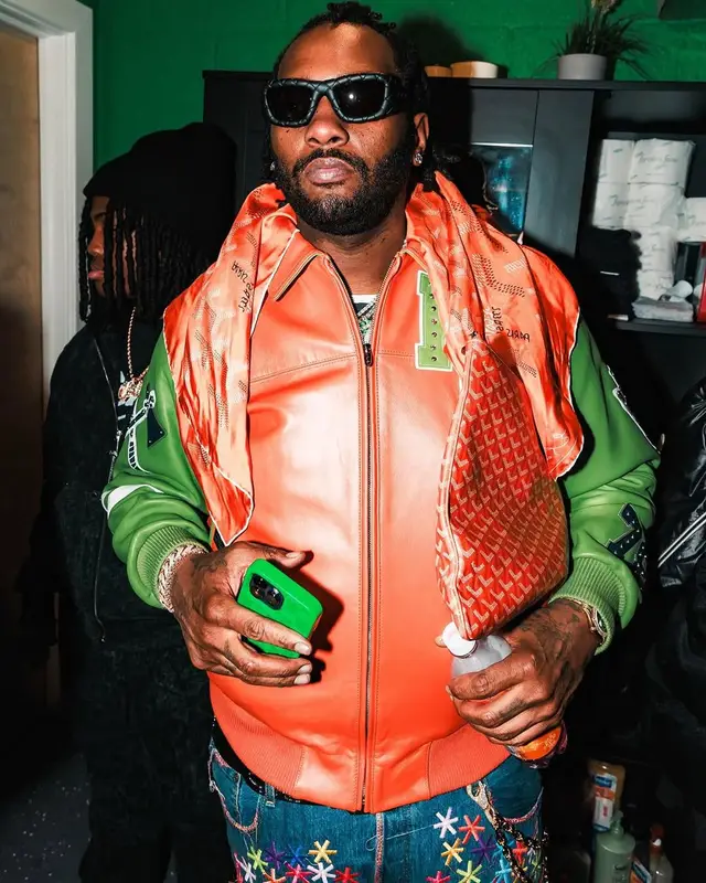 Peezy outfit in Mannahatta NYC, Bottega Veneta, and Goyard, 2025