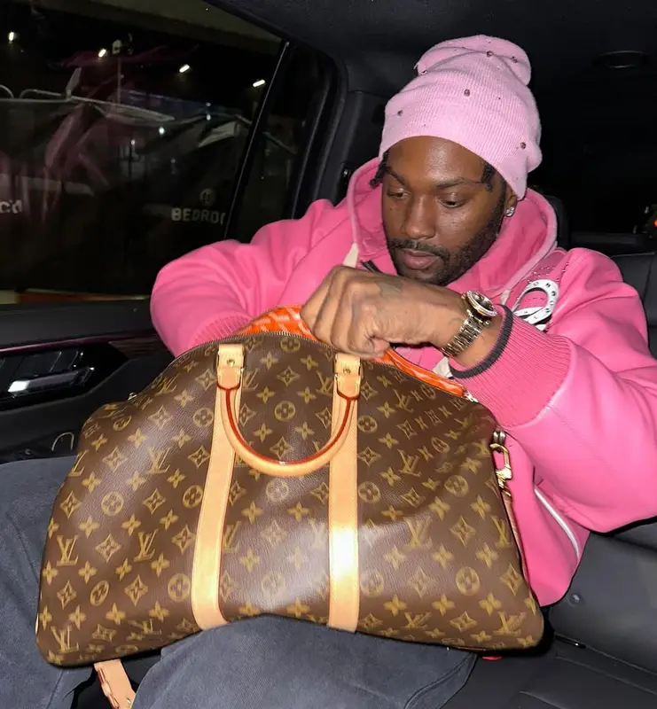 Peezy outfit in Nike, Goyard, and Bottega Veneta, 2025