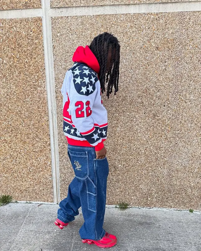 Kai Cenat outfit in Supreme, Vintage, and Nike, 2025