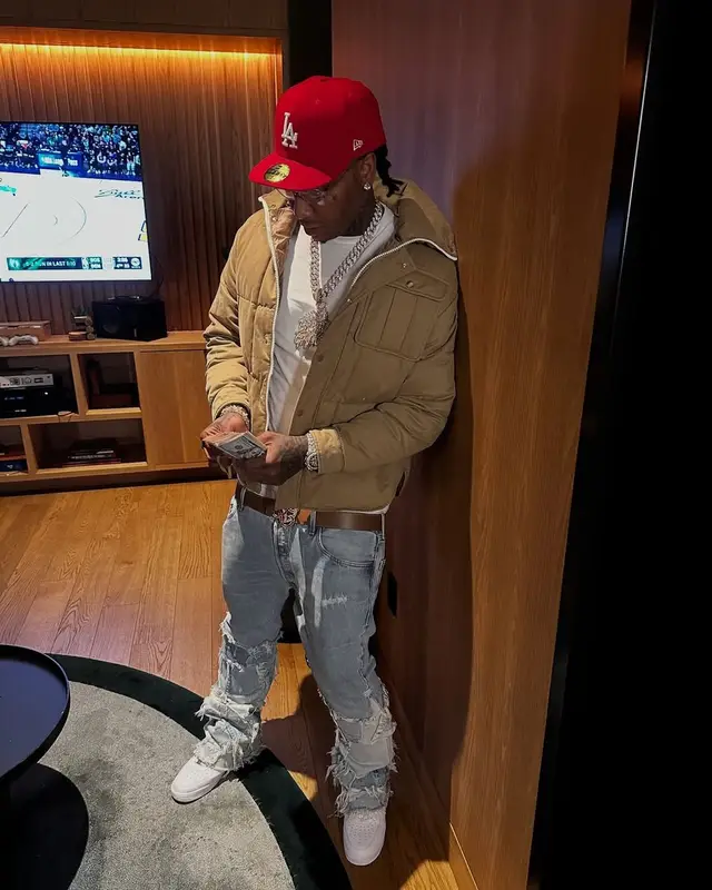 Moneybagg Yo outfit in Louis Vuitton, 2025