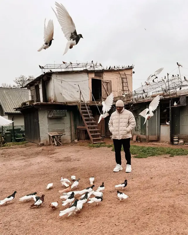 Mike Tyson outfit in Balenciaga and Loro Piana, 2025