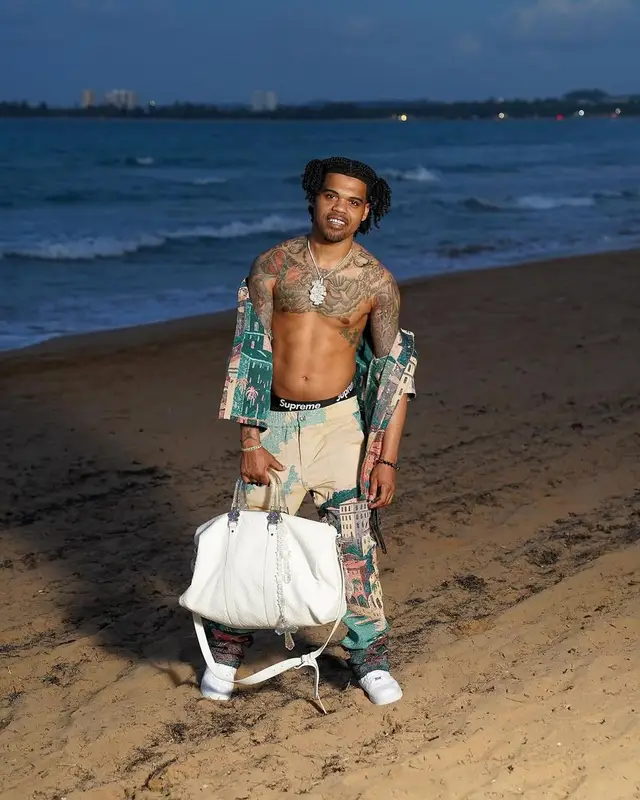OG 3Three outfit in Nike, Supreme, and Hanes, 2025