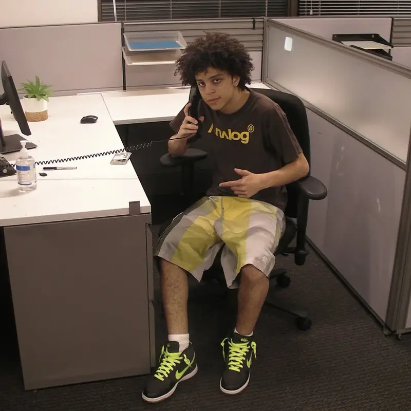 Xaviersobased outfit in Vintage, Nike, and Burton, 2025