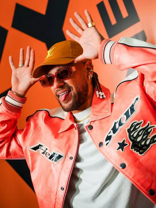 Neymar outfit in Avirex, Who Decides War, and Louis Vuitton, 2025