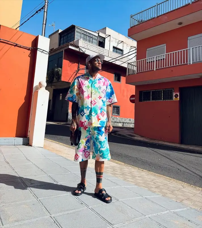 Dani Alves outfit in Louis Vuitton and Hermes, 2025