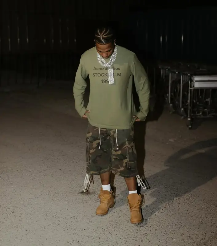 Lil Baby outfit in Acne Studios, Satoshi Nakamoto, and Timberland, 2025