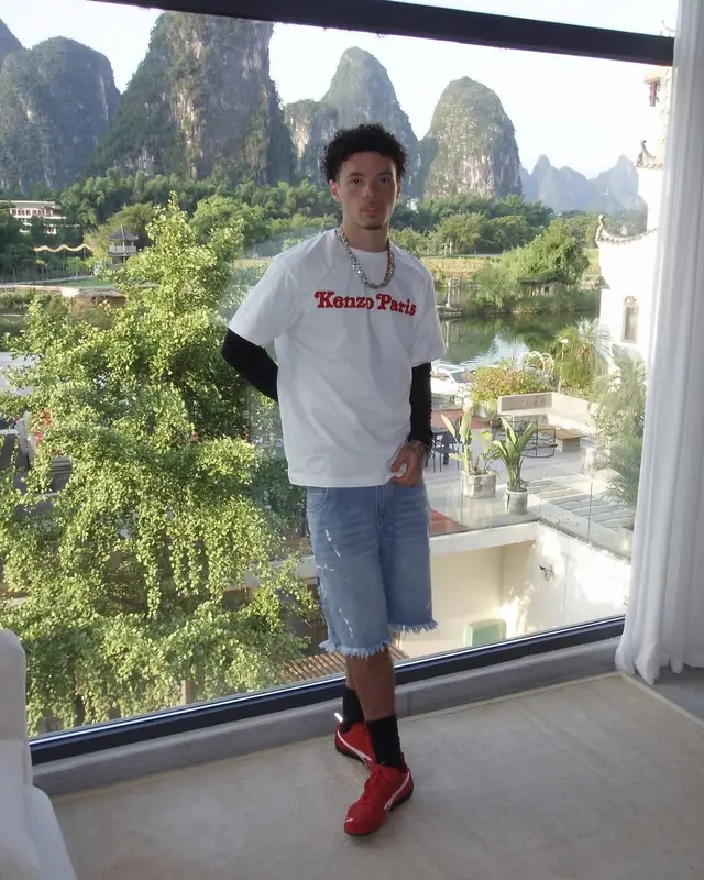 Lil Mosey outfit in Kenzo, Gallery Dept., and Balenciaga, 2025