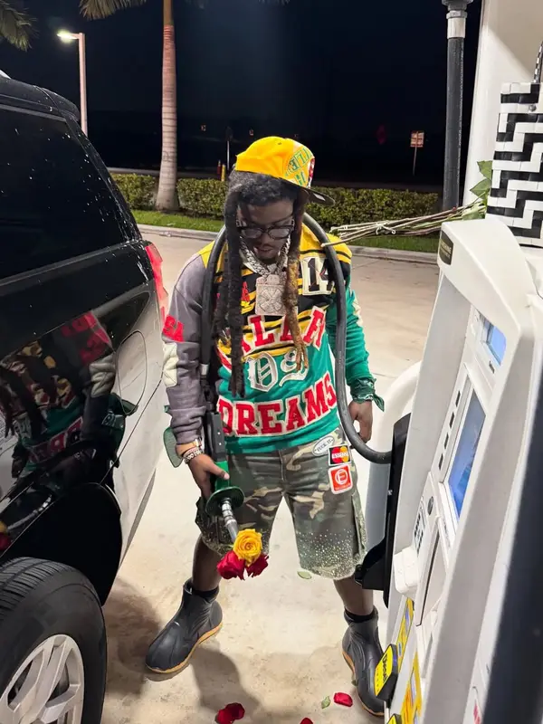 Hot Boii outfit in Vale Forever, Essense, and Haimov Jewelers, 2025