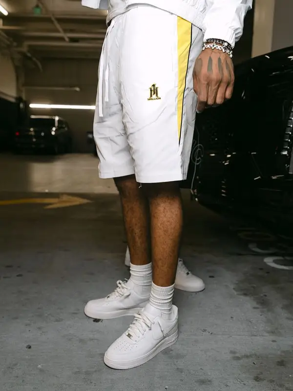 Hunxho outfit in One Million Clothing, Nike, and New Era, 2025