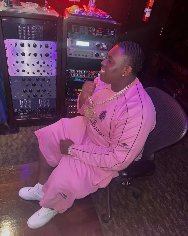 Sheff G outfit in Balenciaga and Nike, 2025