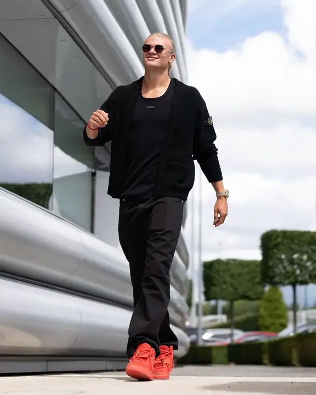 Erling Haaland outfit in Stone Island, Fear of God, and Cartier, 2025