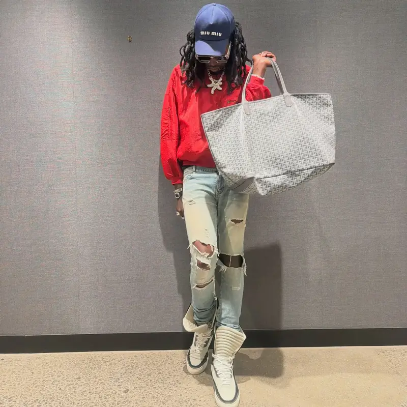 diamond* outfit in Issey Miyake, Louis Vuitton, and Miu Miu, 2026