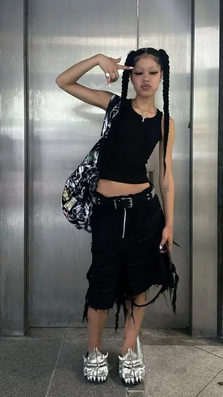 Molly Santana outfit in wrstwrstwrst, No Mass Prod, and Flufflord, 2024