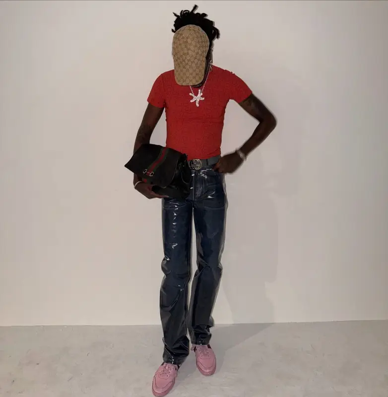 diamond* outfit in Gucci and Chrome Hearts, 2026