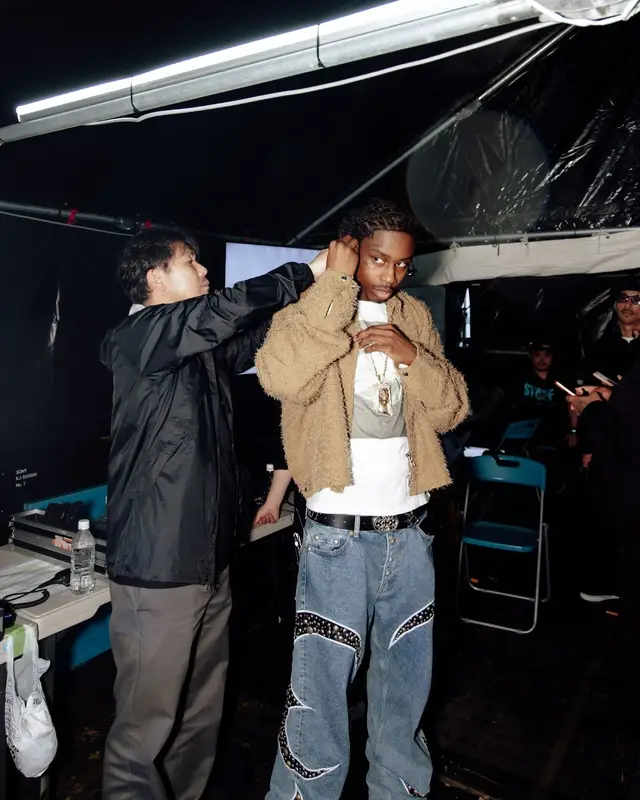 Polo G outfit in Filth, Kapital, and Ray-Ban, 2026
