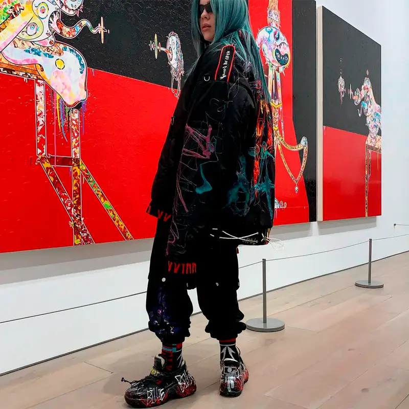 Billie Eilish outfit in Skoot, 2019