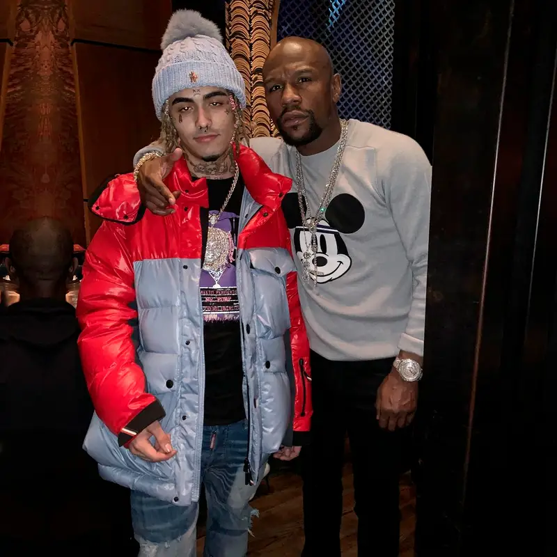 Lil Pump outfit in Lil Pump Merch, Dsquared2, and Moncler, 2019