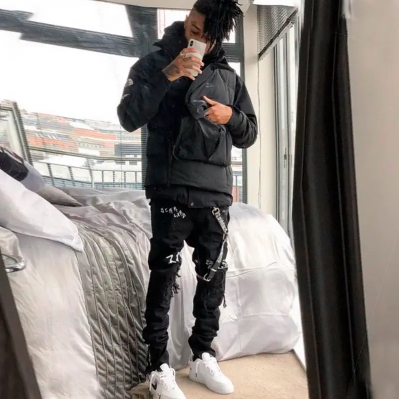 Scarlxrd outfit in Supreme, Nike, and The North Face, 2019