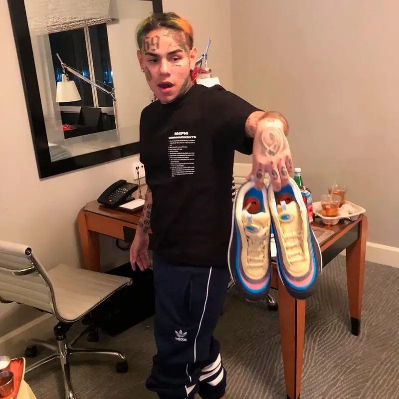 6ix9ine outfit in Mafia Szn, Adidas, and Nike, 2018