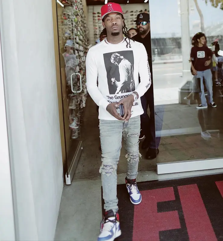 Offset outfit in Takahiro Miyashita, Amiri, and New Era, 2019
