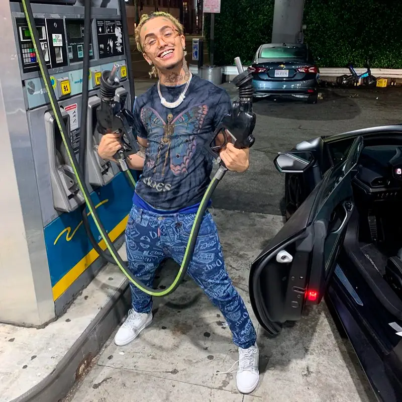 Lil Pump outfit in Lil Skies Merch, Dsquared2, and Louis Vuitton, 2019