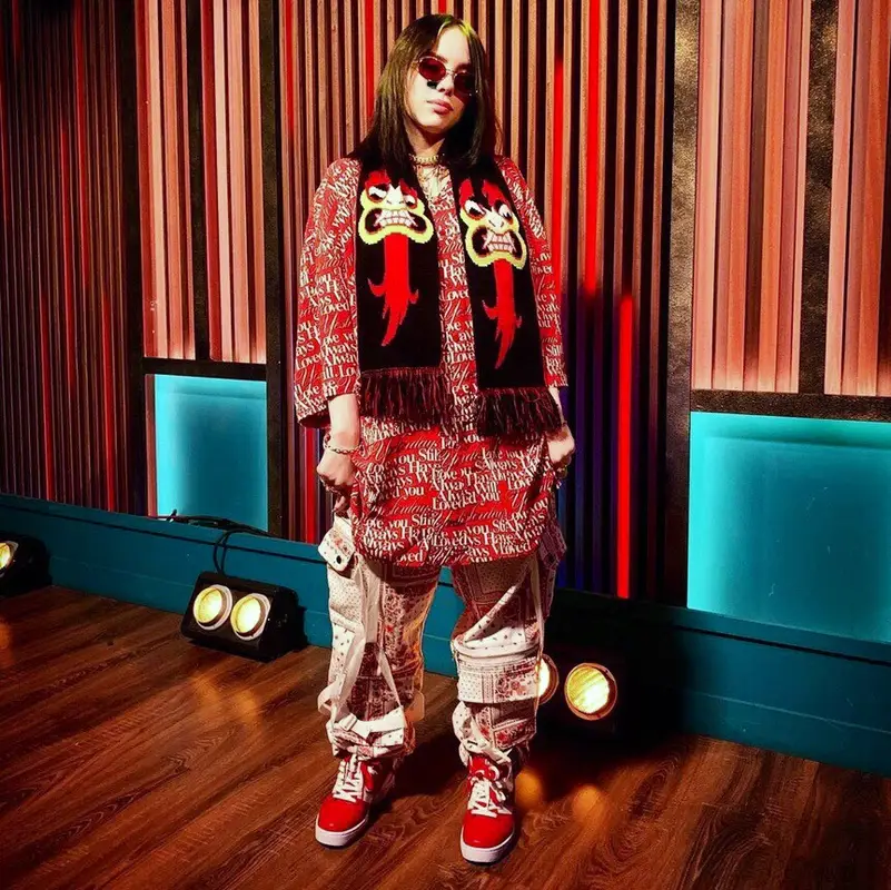 Billie Eilish outfit in Balenciaga, Rogic, and Slumpy Kev, 2019
