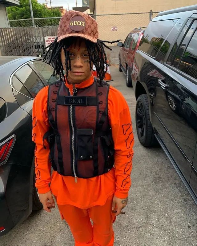 Trippie Redd outfit in Off-White, Gucci, and Dior, 2019