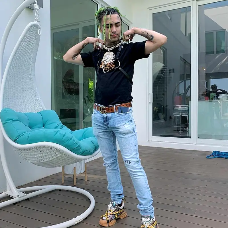 Lil Pump outfit in Lil Pump Merch, Gucci, and Zana Bayne, 2019