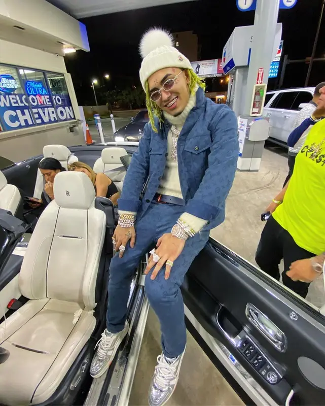Lil Pump outfit in Louis Vuitton and Moncler, 2019