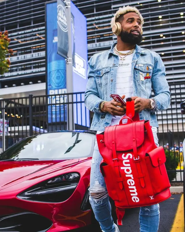 Odell Beckham Jr outfit in Beastin, Supreme, and Garfield, 2020