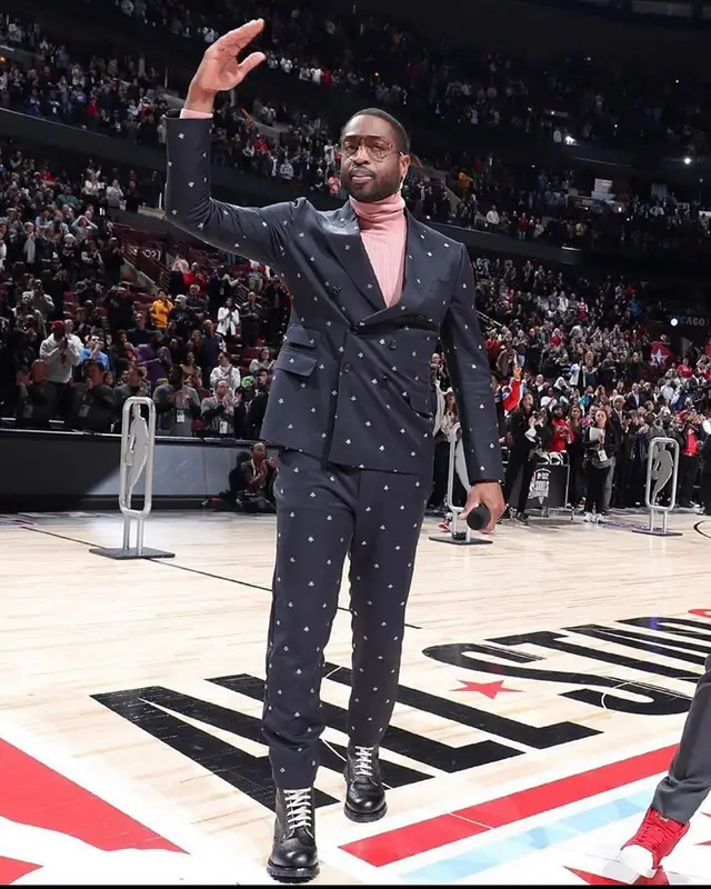 Dwyane Wade outfit in Gucci, 2020